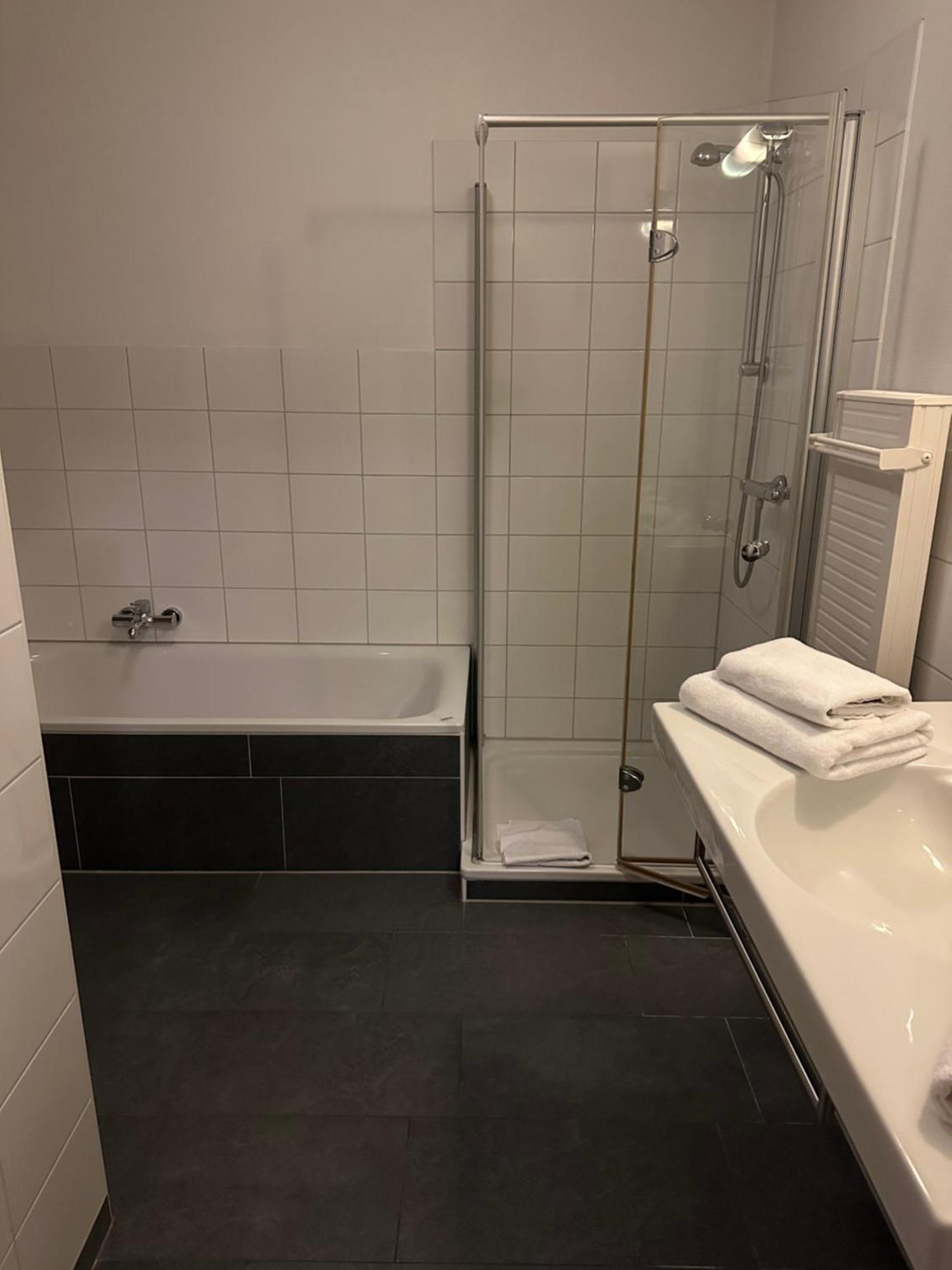 Hotel-Restaurant Schraeder Greven Bagian luar foto
